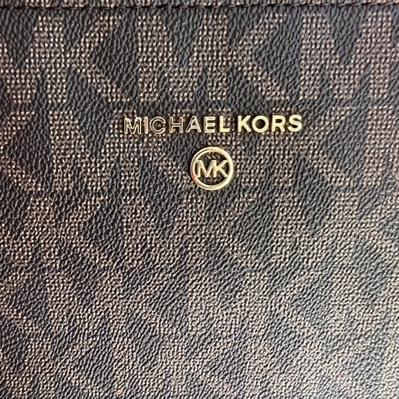 NWT MICHAEL KORS JET SET TRAVEL TZ MEDIUM TOTE - Picture 2 of 9